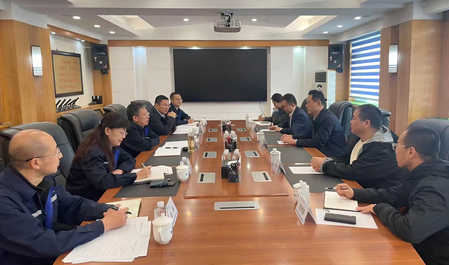 集團(tuán)黨委書(shū)記、董事長(zhǎng)王利赴沈陽(yáng)開(kāi)展座談交流并到權(quán)屬企業(yè)調(diào)研